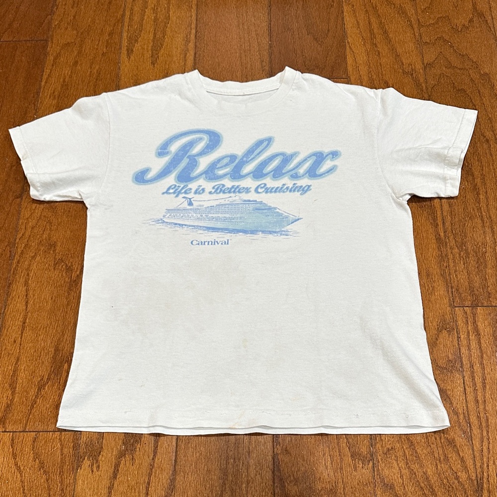 Carnival vintage White T-Shirt with Blue 'Relax' Graphic